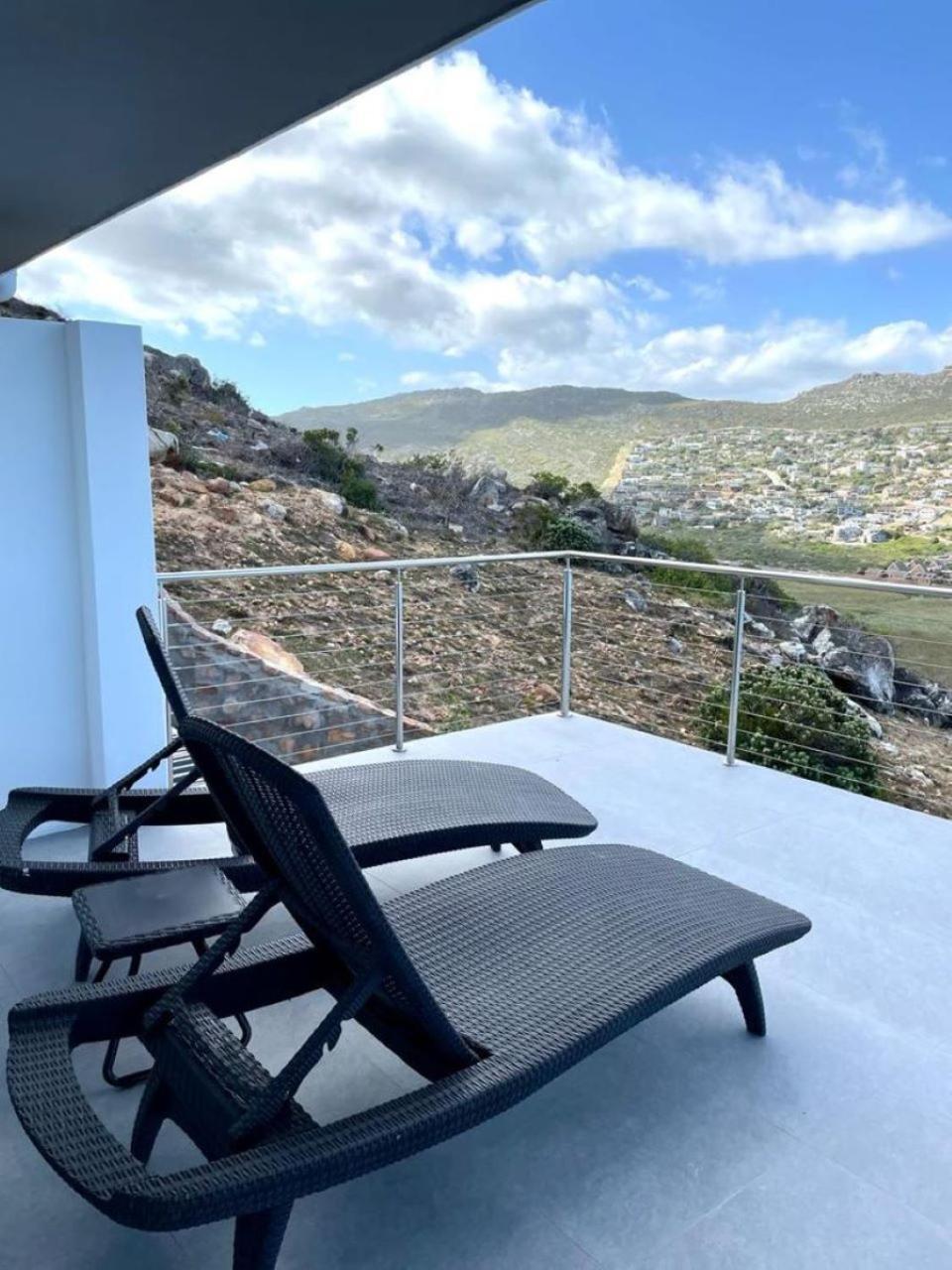 34 Whytes Way Luxury Apartment