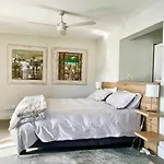 34 Whytes Way Luxury Apartments