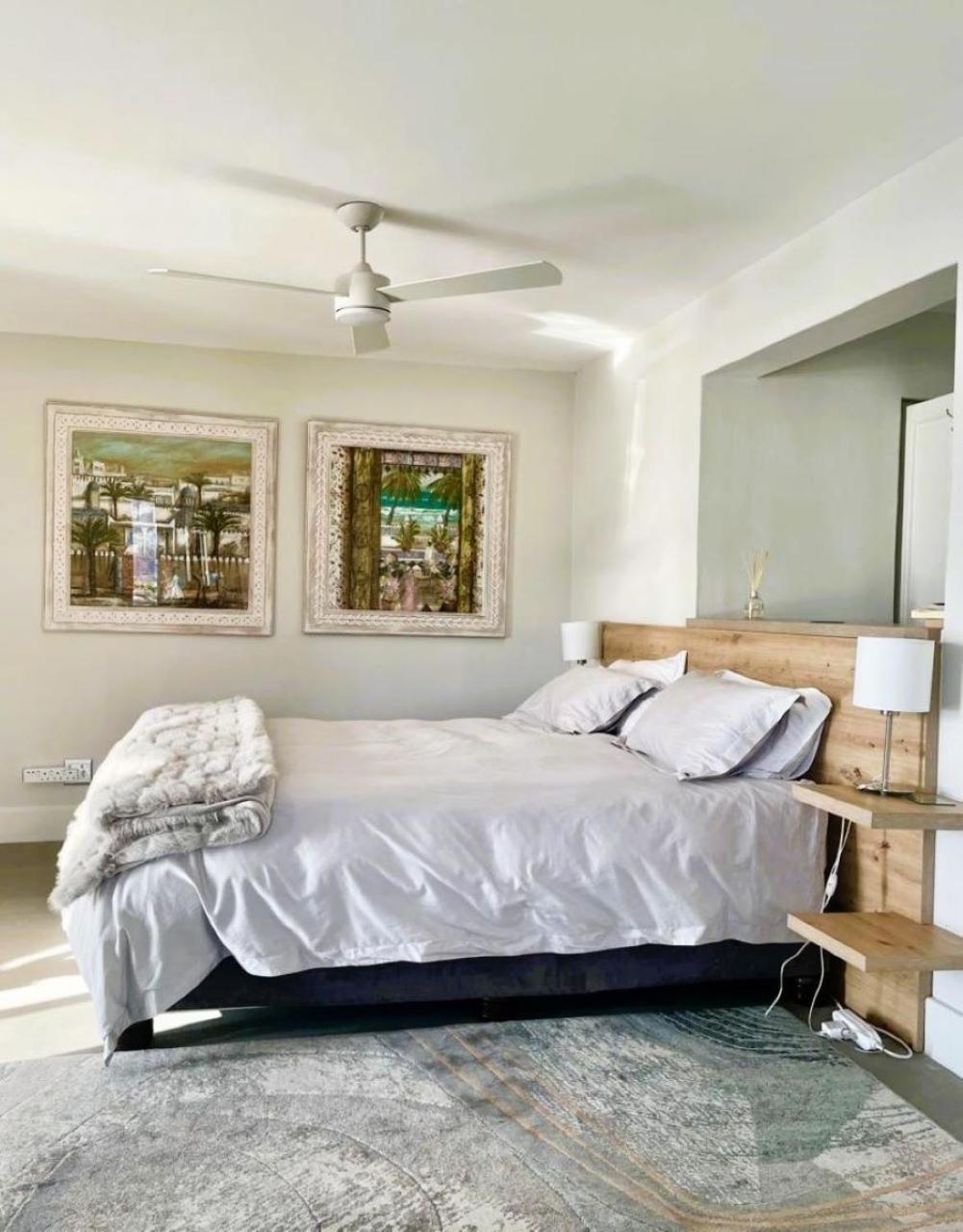 34 Whytes Way Luxury Apartment