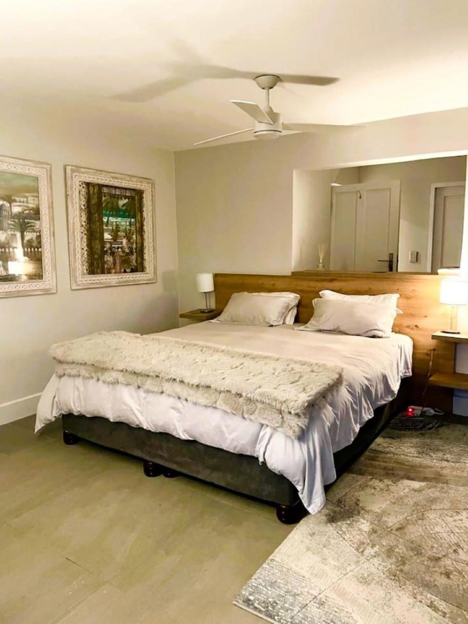 34 Whytes Way Luxury Apartment
